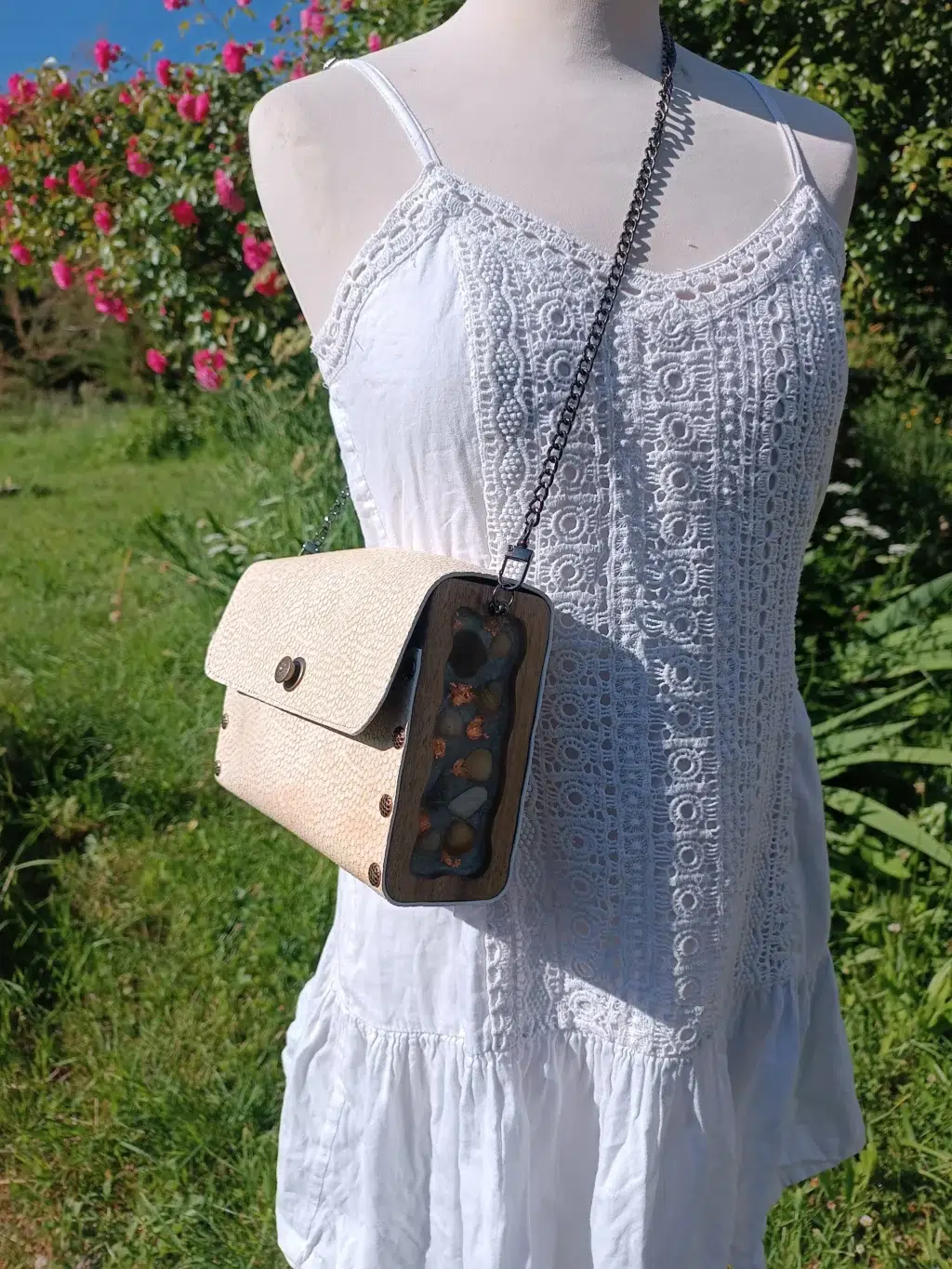 Sac pochette bois et cuir - divers coloris – Image 2
