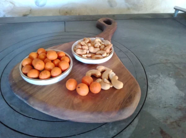 planche apero en noyer